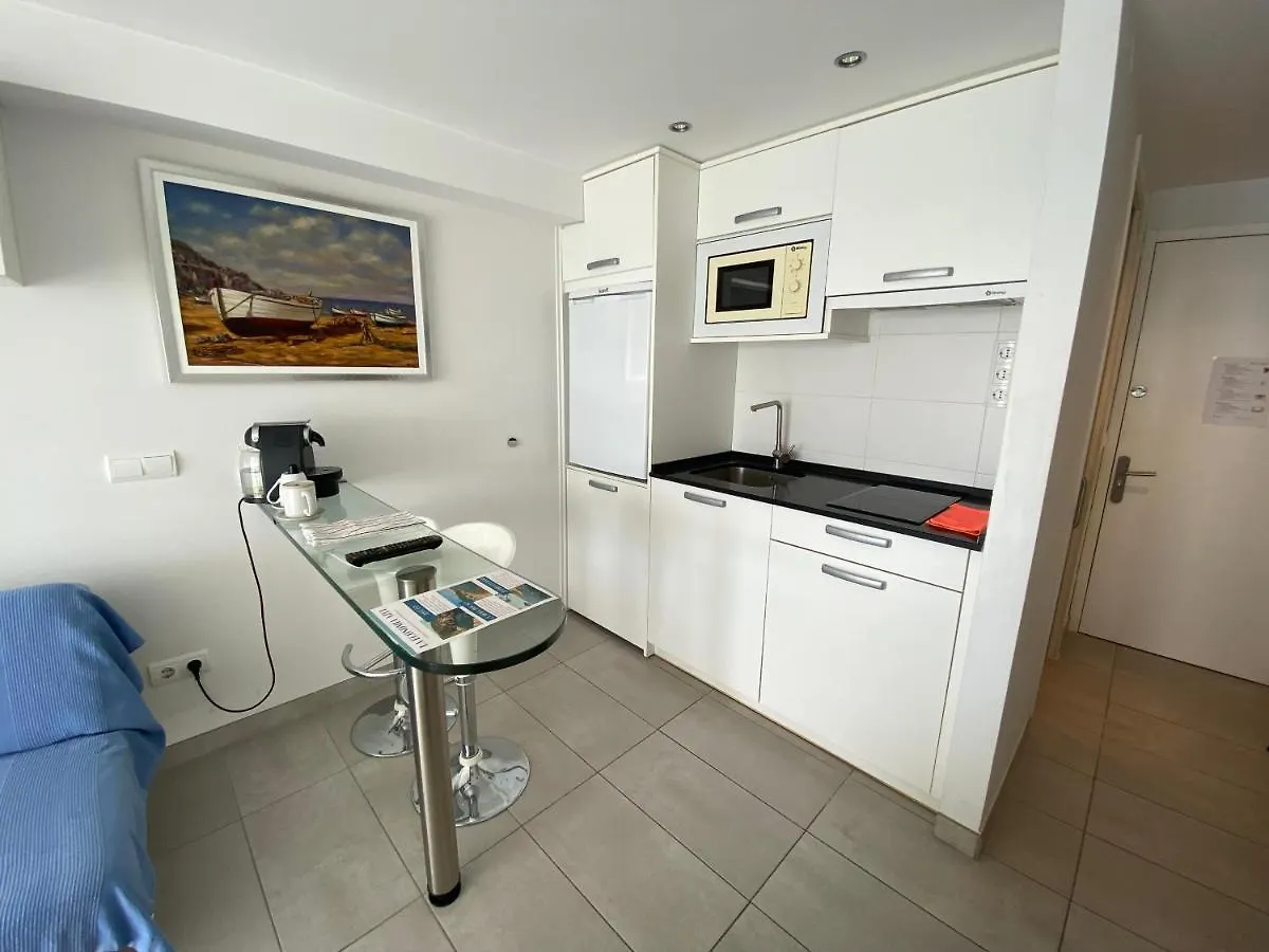 Cozy Loft Over The Beach In Platja D'Aro Spain